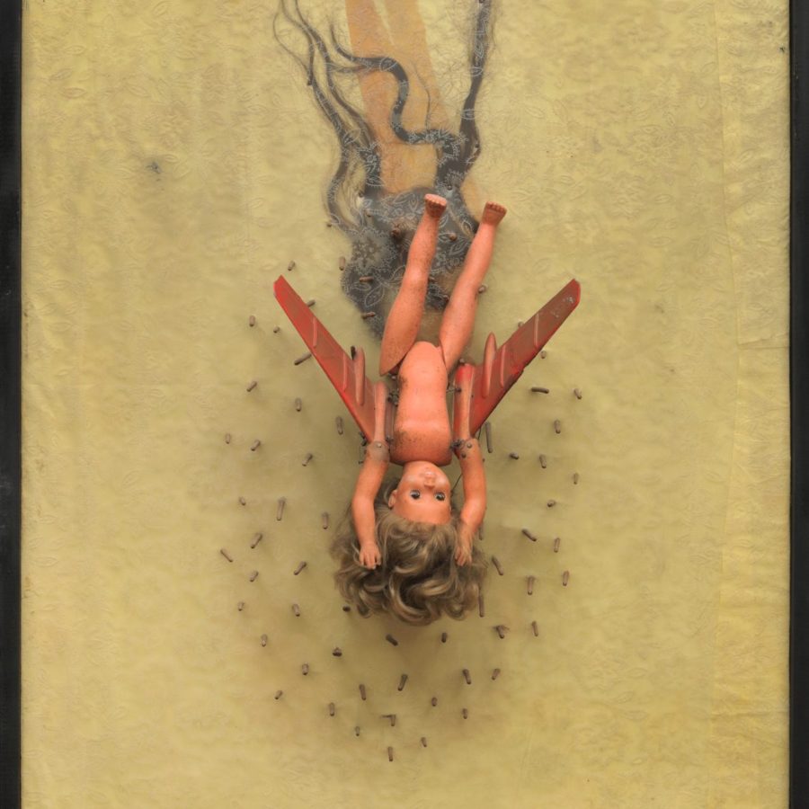 Władysław Hasior, Pierwszy krok w chmurach ”Upadek Ikara”; assemblage