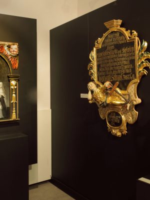 Fragment wystawy „Fides-ratio-ars”